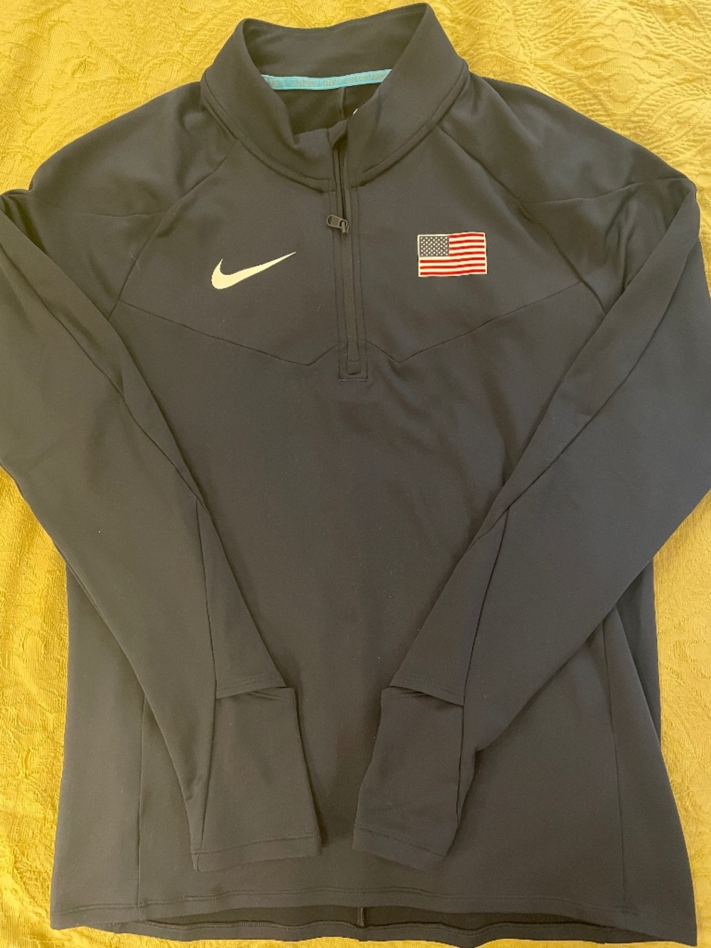 Men's Nike Team USA 1/4 zip Dri-Fit Shirt Medium